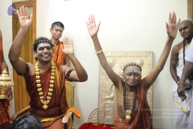 20120516 Photo 1245 1QYm601MR-5NGlAUmwFEGp5EUVEax5Bus.JPG