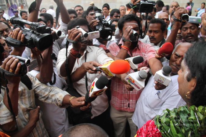 20120817 Photo 1023 191GpNKjeNMSj49P-NhZDz3nJYqoCcrb0.JPG