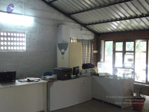 20121127 Photo 1000 1HzkxMgRNUwOTzYgemDNxBP5InZtDP-GD.JPG