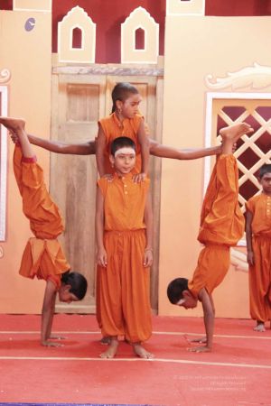 20131010 Photo 444 1iYpET9lKZz8dhZRo-QQ27cIYihmkE9hJ.jpg