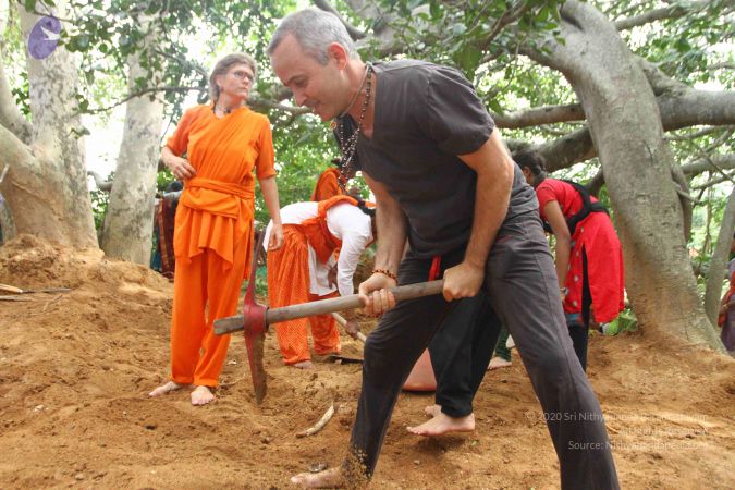 20160911 Photo 1648 1A9t4wAGzOI5rOV82sY6kgO-yg89S3-Ym.JPG