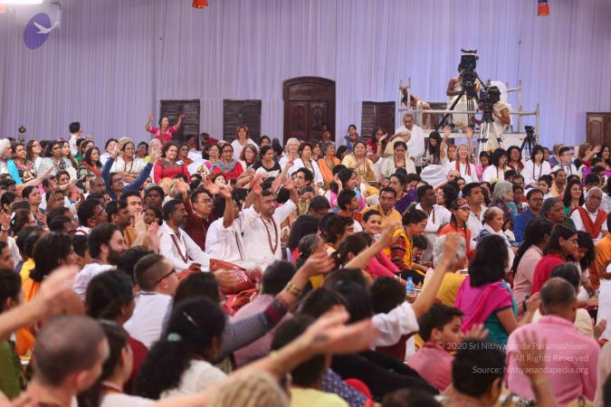 20161212 Photo 2522 1nXkS-X4pXy3poPQPz1dC7FSZFzYC Bee.JPG