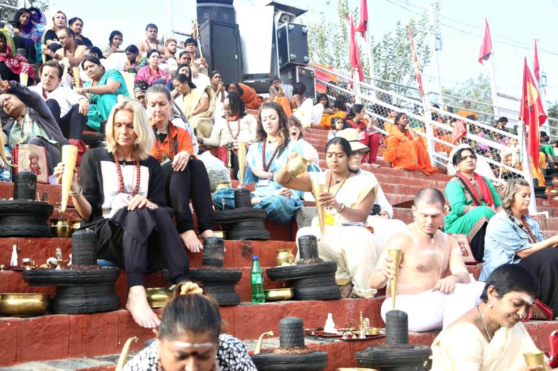 File:20161216 8888 CMP WM.jpg