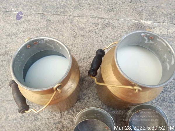 20220328 templevisit 4.jpg