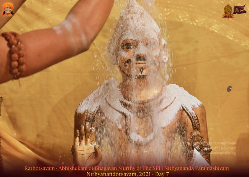 File:ADIKAILASA-2021-12-25-1BIOx7W0u DrpTnVGj6jAZq4J2X9KG6bl.jpg