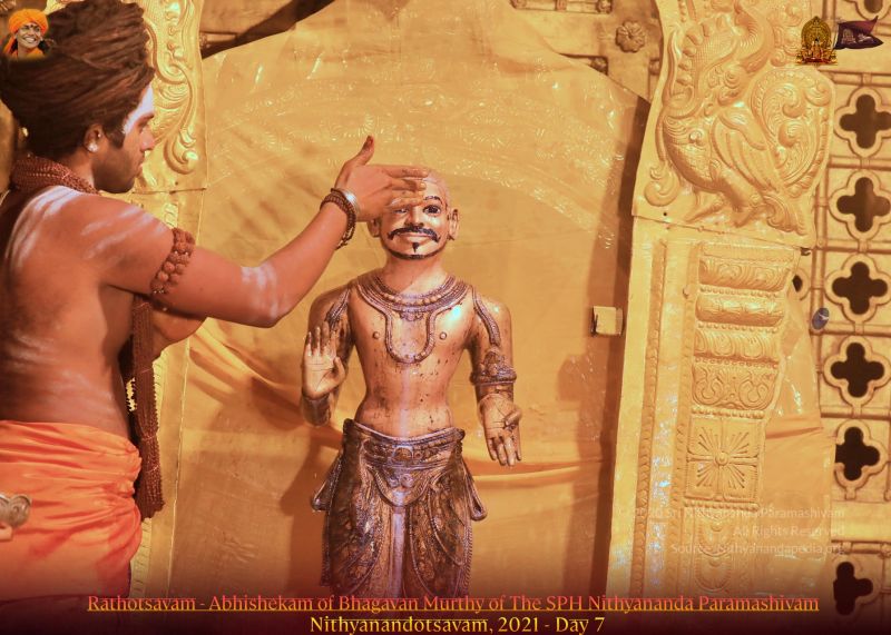 File:ADIKAILASA-2021-12-25-1wqdsPb4ewIUqgne2 UKEFkXBfYs0TcYN.jpg