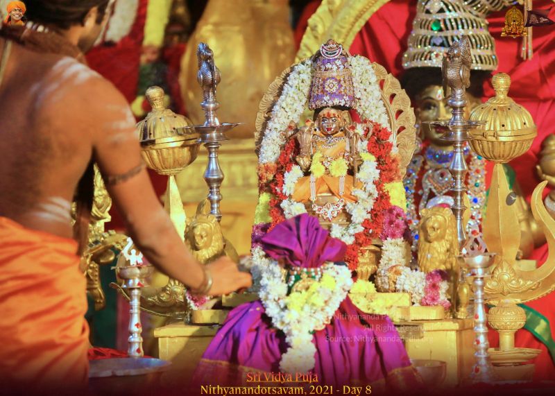 File:ADIKAILASA-2021-12-26-1Wpz-qVC1NCix9FhyvFYoXVdJv9 HKZ15.jpg