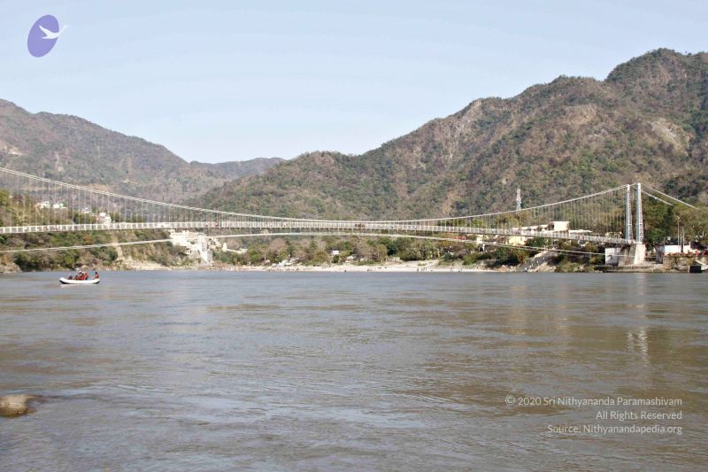 File:Batch20140318 7290 CMP WM.jpg