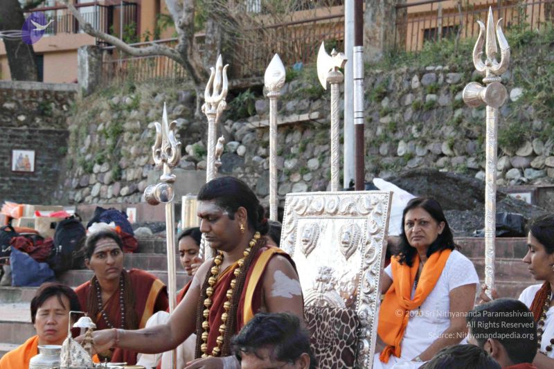 File:Batch20140318 7389 CMP WM.jpg