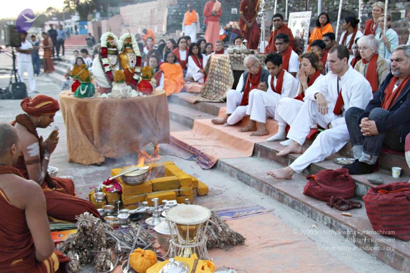 File:Batch20140318 7462 CMP WM.jpg