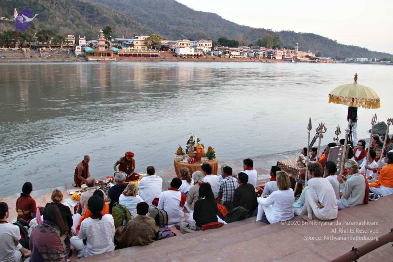 File:Batch20140318 7482 CMP WM.jpg