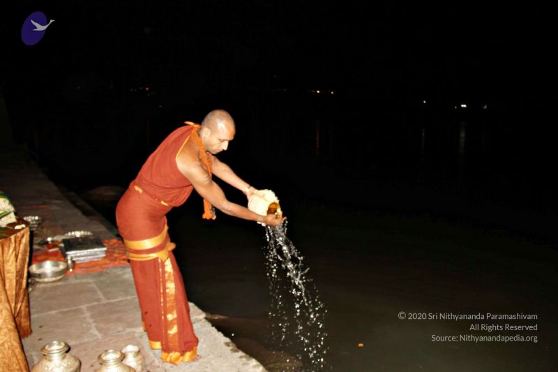 File:Batch20140318 7535 CMP WM.jpg