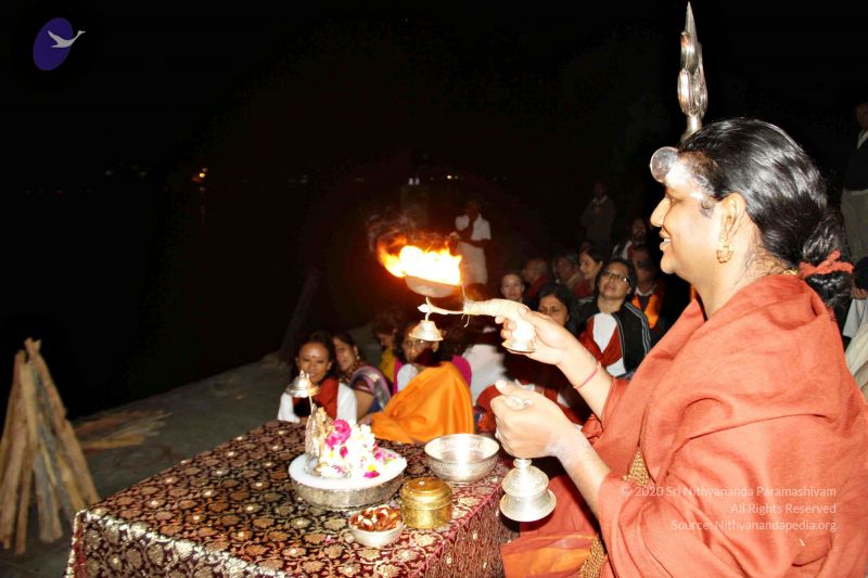 File:Batch20140318 7541 CMP WM.jpg