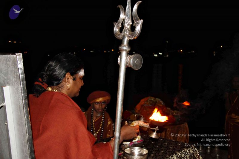 File:Batch20140318 7568 CMP WM.jpg