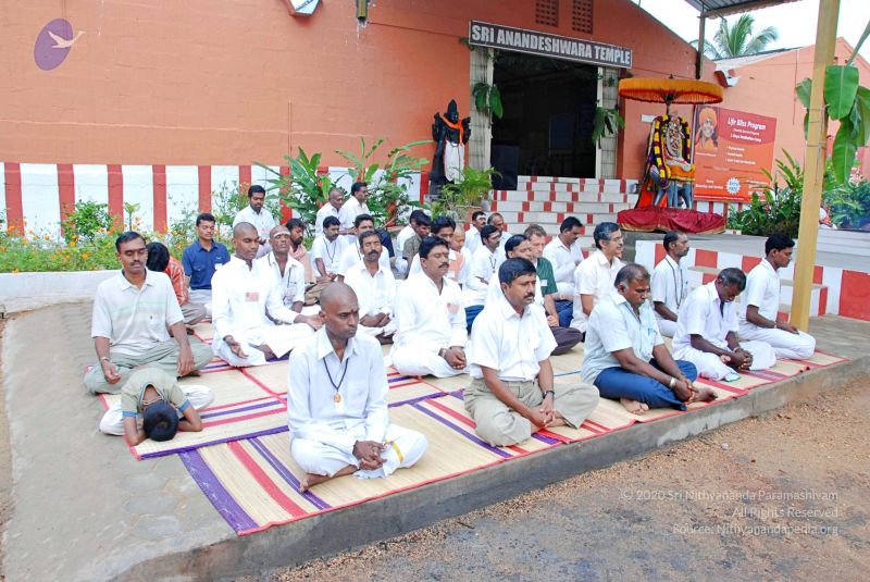 File:Batch 20100912 2709 CMP WM.jpg