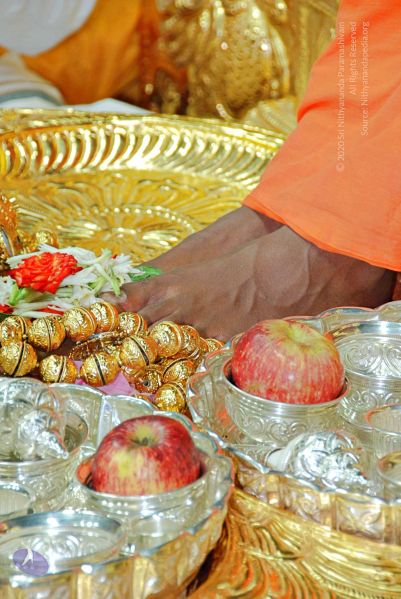 File:Batch 20100912 2918 CMP WM.jpg