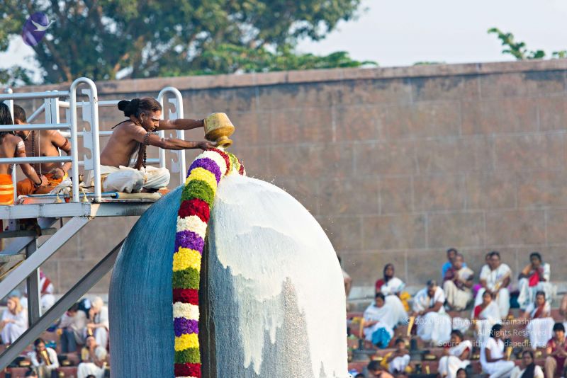 File:Batch 20161016 5438 CMP WM.jpg