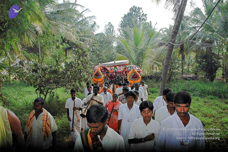 File:Batch batch DSC 2206 CMP WM.jpg