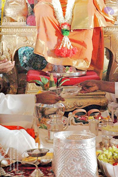 File:Batch batch DSC 2542 CMP WM.jpg