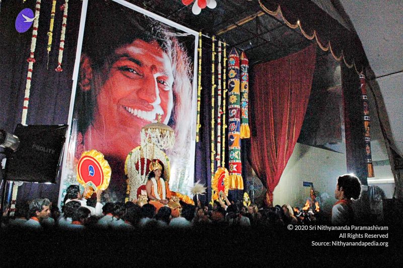 File:Batch batch DSC 2660 CMP WM.jpg