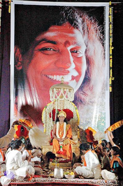 File:Batch batch DSC 2699 CMP WM.jpg