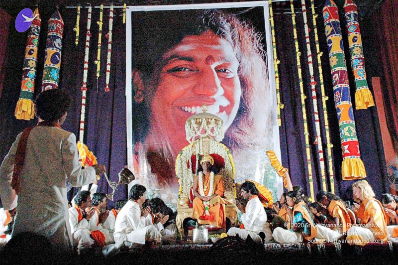 File:Batch batch DSC 2717 CMP WM.jpg