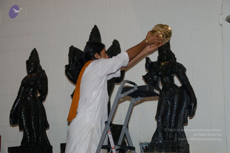 File:DeviPrathista15Nov2007 081 CMP WM.jpg