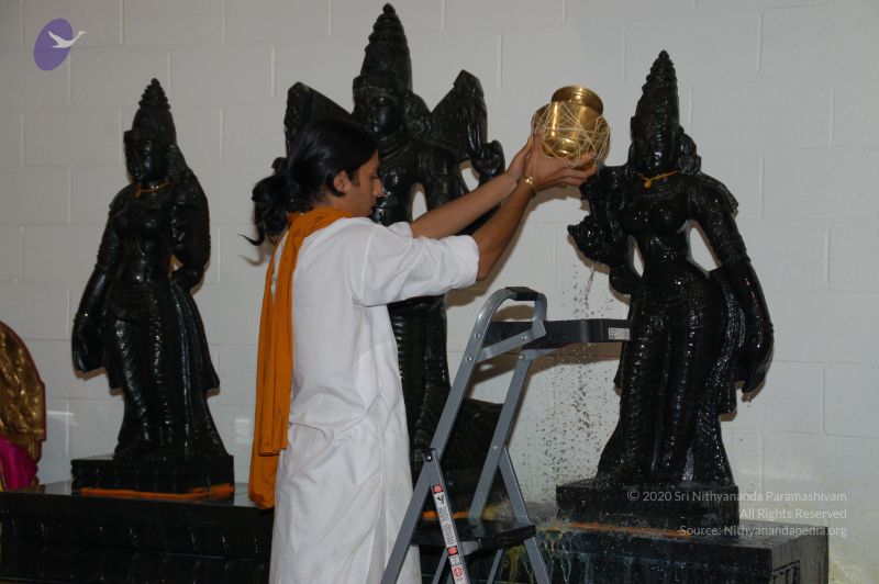 File:DeviPrathista15Nov2007 082 CMP WM.jpg