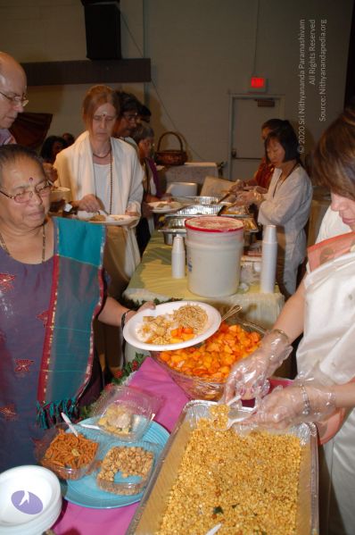 File:DeviPrathista15Nov2007 113 CMP WM.jpg