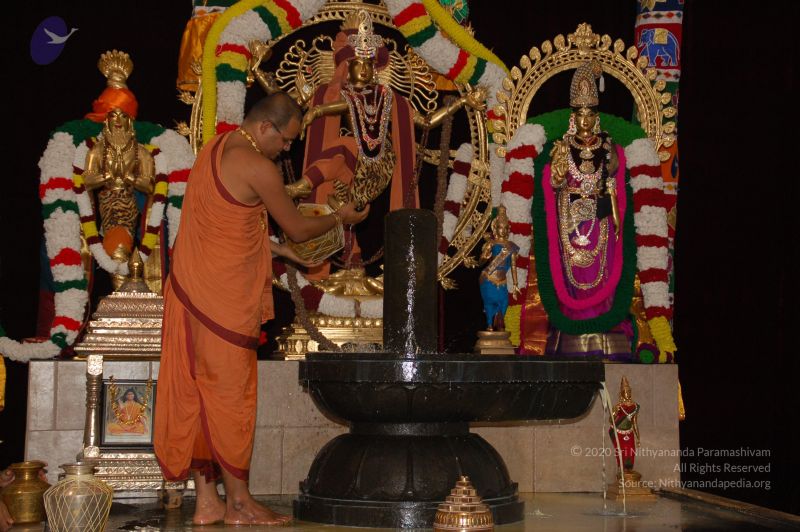 File:DeviPrathista15Nov2007 140 CMP WM.jpg
