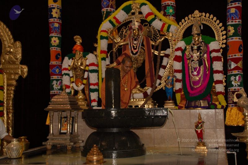 File:DeviPrathista15Nov2007 143 CMP WM.jpg