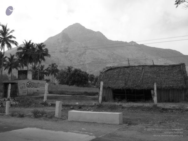 HILL Tiruvannamalai Arunachala 6Apr2007 (42)-41.jpg