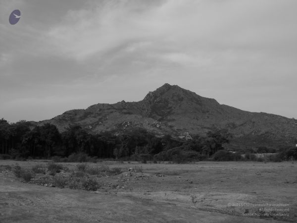 HILL Tiruvannamalai Arunachala 6Apr2007 (96)-86.jpg