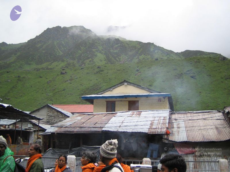 File:Himalayan tour 070 CMP WM.jpg