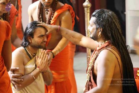 KAILASA-FAMILIA-PORTUGUESA--PORTUGAL-2018-01-13-1K0eratV9n5sCXJdQ5YGb GrxtwPFS2HX.jpg