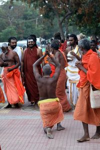 KAILASA-FAMILIA-PORTUGUESA--PORTUGAL-2018-01-17-1STwzxm-B1wnwp7ayfO-xefp27zceu6 .jpg