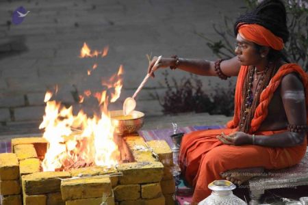 KAILASA-FAMILIA-PORTUGUESA--PORTUGAL-2018-01-21-1nB-JfUowrvRT0mgTlpXpVKdhOWN77WC .jpg