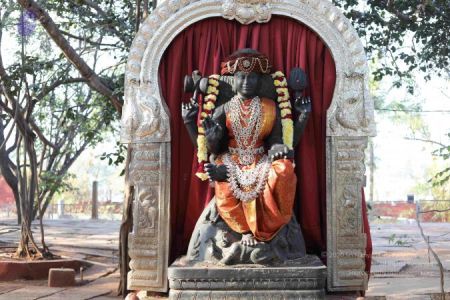 KAILASA-FAMILIA-PORTUGUESA--PORTUGAL-2018-02-02-1-KeNjE-pJpZJ nqH4-2WAHWEUBTDjrgz.jpg