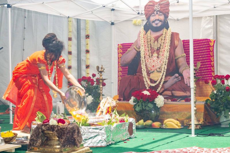 File:KAILASA-HOUSTON--USA-2019-07-06-11DukZE z5NT0XlGZSfFxp5gF1lVcbBqA.jpg