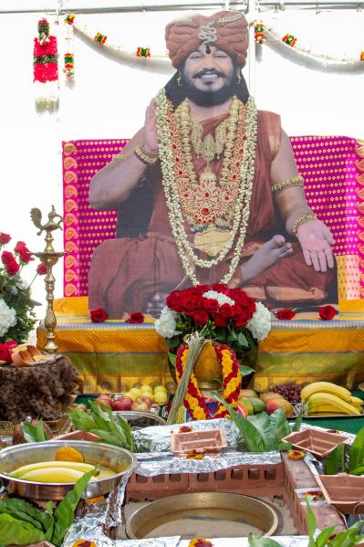 File:KAILASA-HOUSTON--USA-2019-07-06-1jx3QZESTOV2NkpNhHucC7 RKWCPQ1yPY.jpg