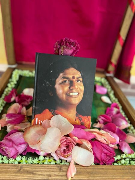 File:KAILASA-HOUSTON--USA-2022-02-03-1vgt93gSm2FCvYlmChQ39PhUp8qaVyihW.jpg