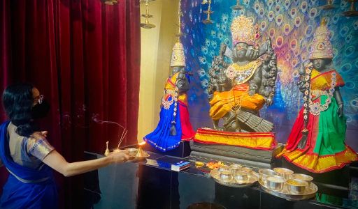 KAILASA-HOUSTON--USA-2022-02-21-1WuW1tUrAPaPKdSQhKcRjrzTGGCA l1yt.jpg