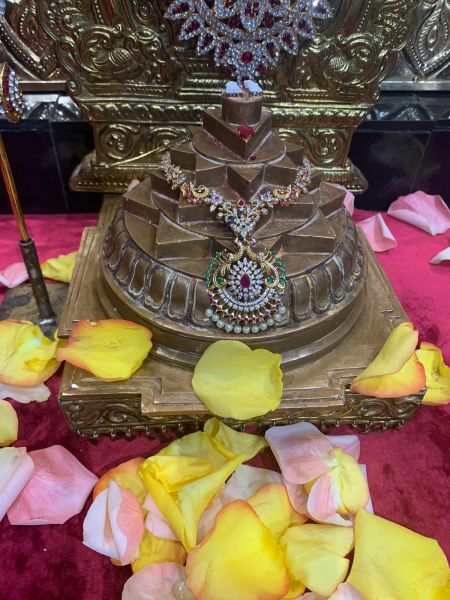 File:KAILASA-HOUSTON--USA-2022-03-27-1xIJm75A-fZg2PYjI FJtQU3WJusS43zE.jpg