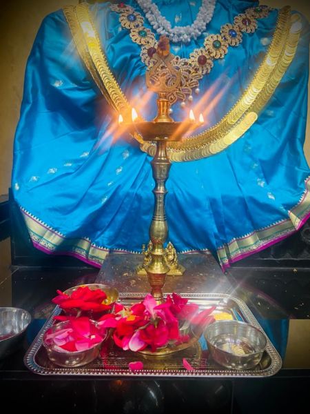 File:KAILASA-HOUSTON--USA-2022-04-02-19WI G9DWr6AzBK6oojf13p9xPKaWh ef.jpg