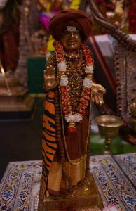 KAILASA-LOS-ANGELES--USA-2019-03-04-1iLL5 mpqsE90tFiTssEW9E-csX0XgDsG.jpg