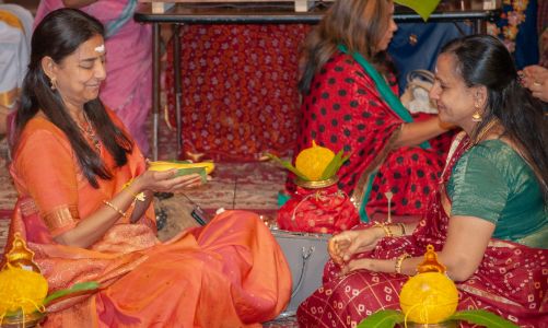 KAILASA-LOS-ANGELES--USA-2019-08-09-1MbxmCFyxWjWhiU GlbSyn ebnH6-WUik.jpg