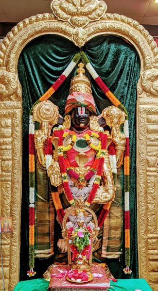 File:KAILASA-LOS-ANGELES--USA-2020-04-25-1wzIjGggzQnS7 A3eukVyHU8rYdN8eb7j.jpg