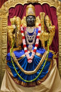 KAILASA-LOS-ANGELES--USA-2020-10-17-1UNC863BK6zBQEXGn4 vw6el5ynQy6l71.jpg