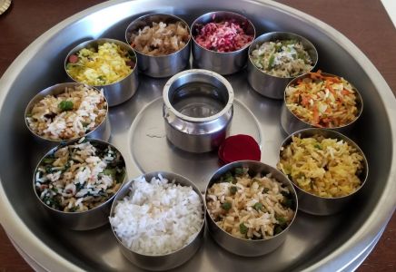 KAILASA-LOS-ANGELES--USA-2020-12-06-1jAwR8SB0Lx Yw1M U3EwUWc1tBBWAy -.jpg