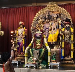 KAILASA-LOS-ANGELES--USA-2020-12-17-1ASN3AhyN-JoQLDYKyLpn2 QHOBsxkQUH.jpg